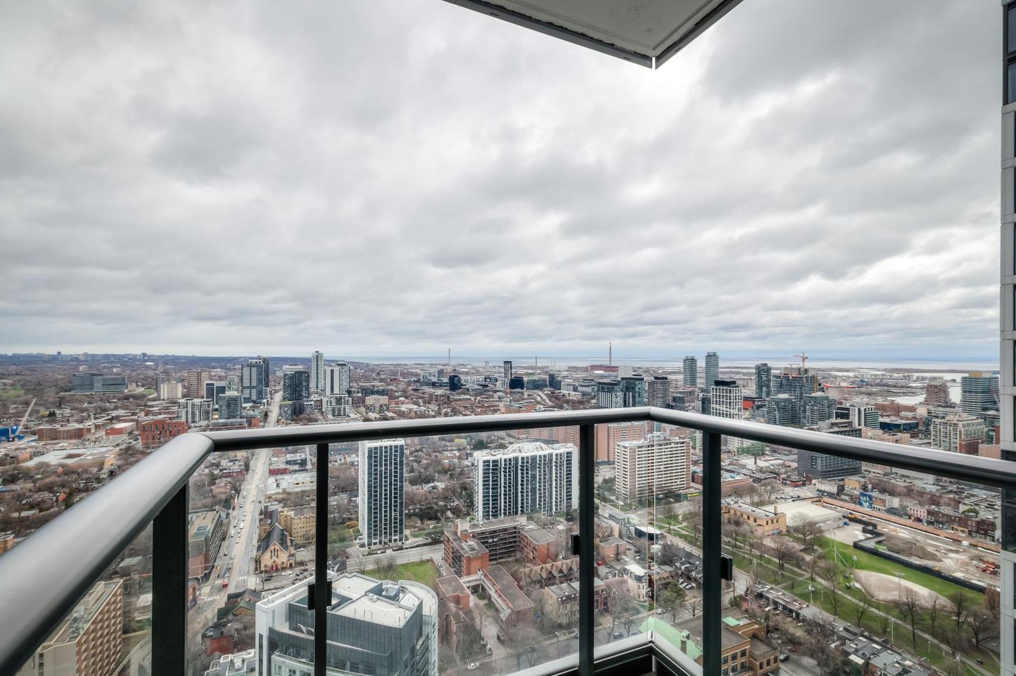Panorama Suites Downtown Toronto Buitenkant foto